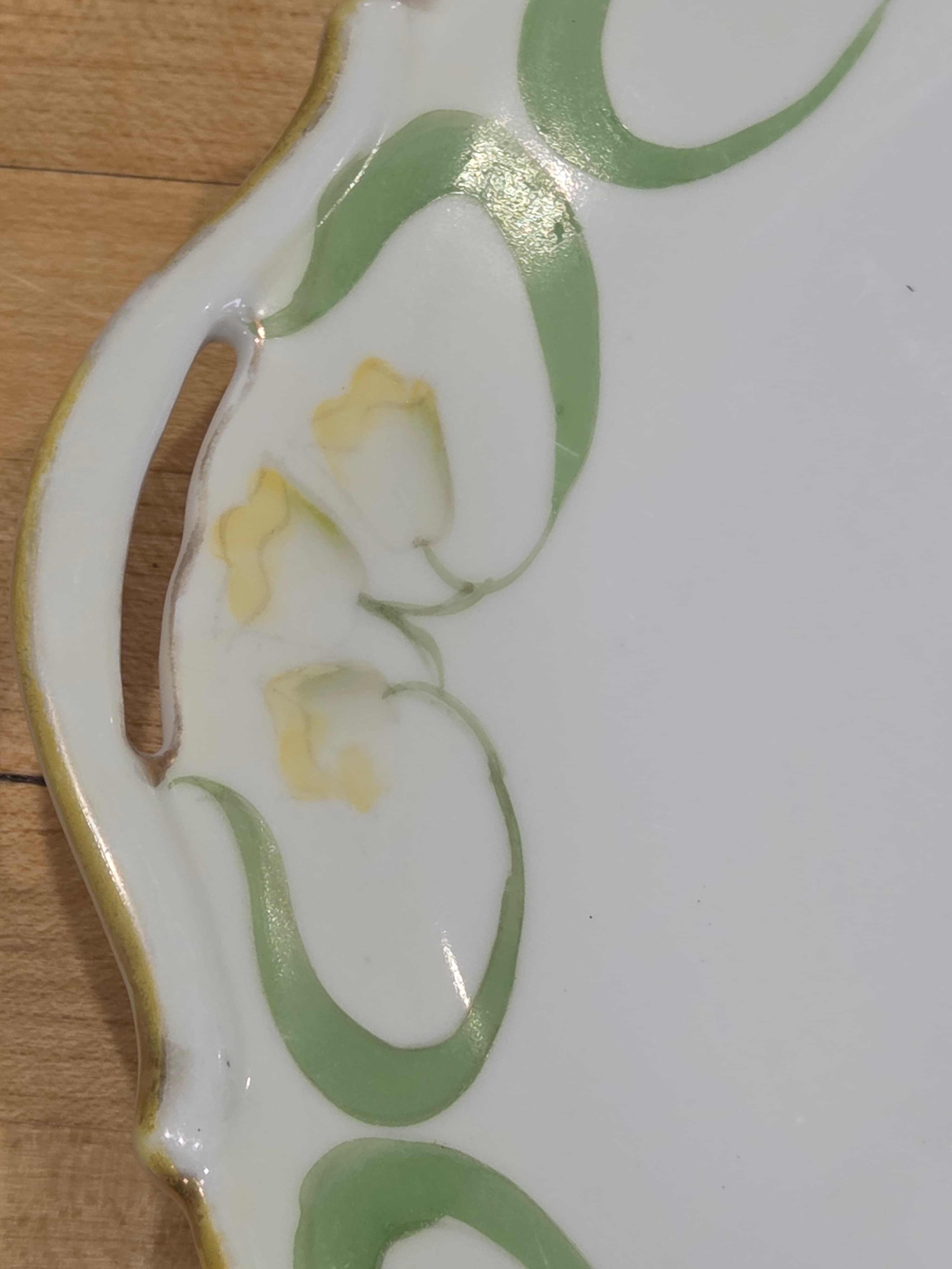 Antique Nippon Hand Painted Yellow Poppy Green Loop Handled Cake Plate - Thumbnail 4