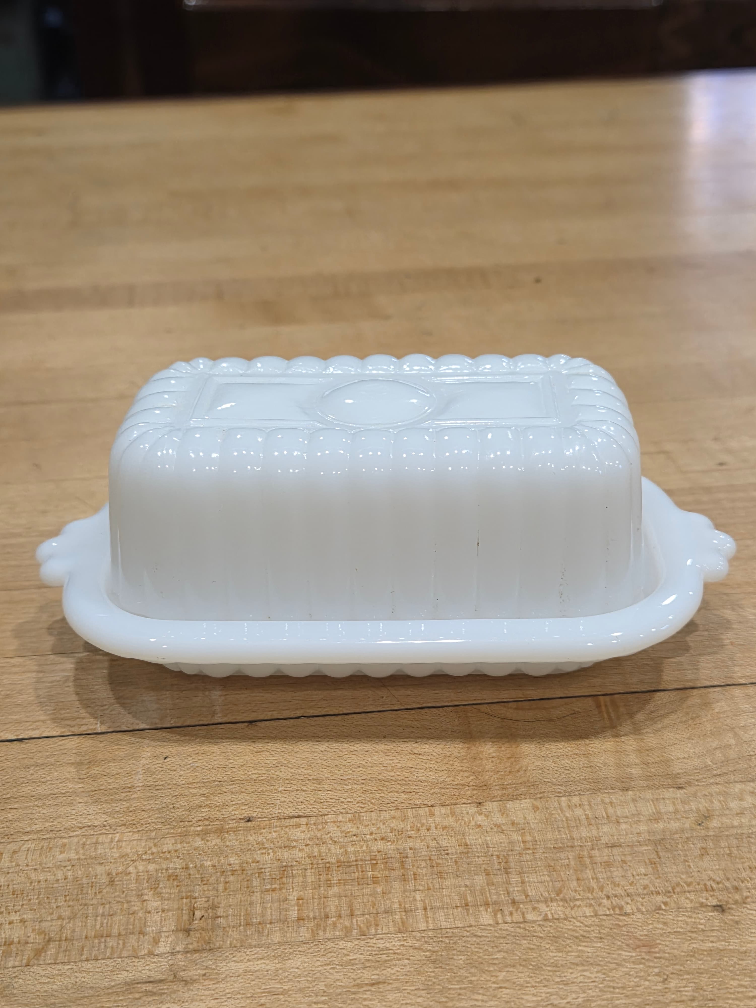 Vintage Westmoreland Old Quilt White Milk Glass Covered Butter Dish - Thumbnail 2