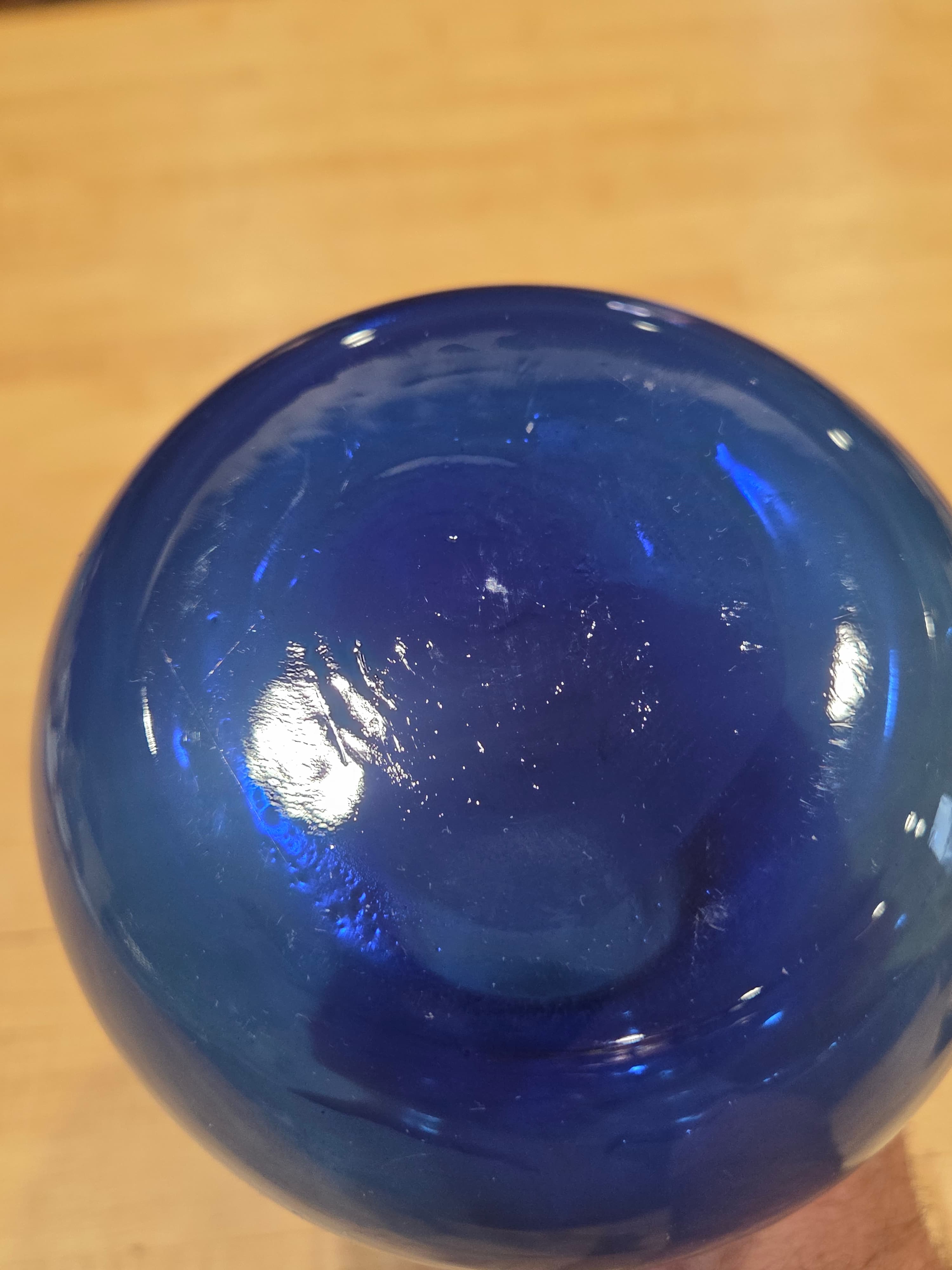 Vintage Cobalt Blue Hand Blown Glass Swirled Hourglass Bud Vase 8 Inch - Thumbnail 3