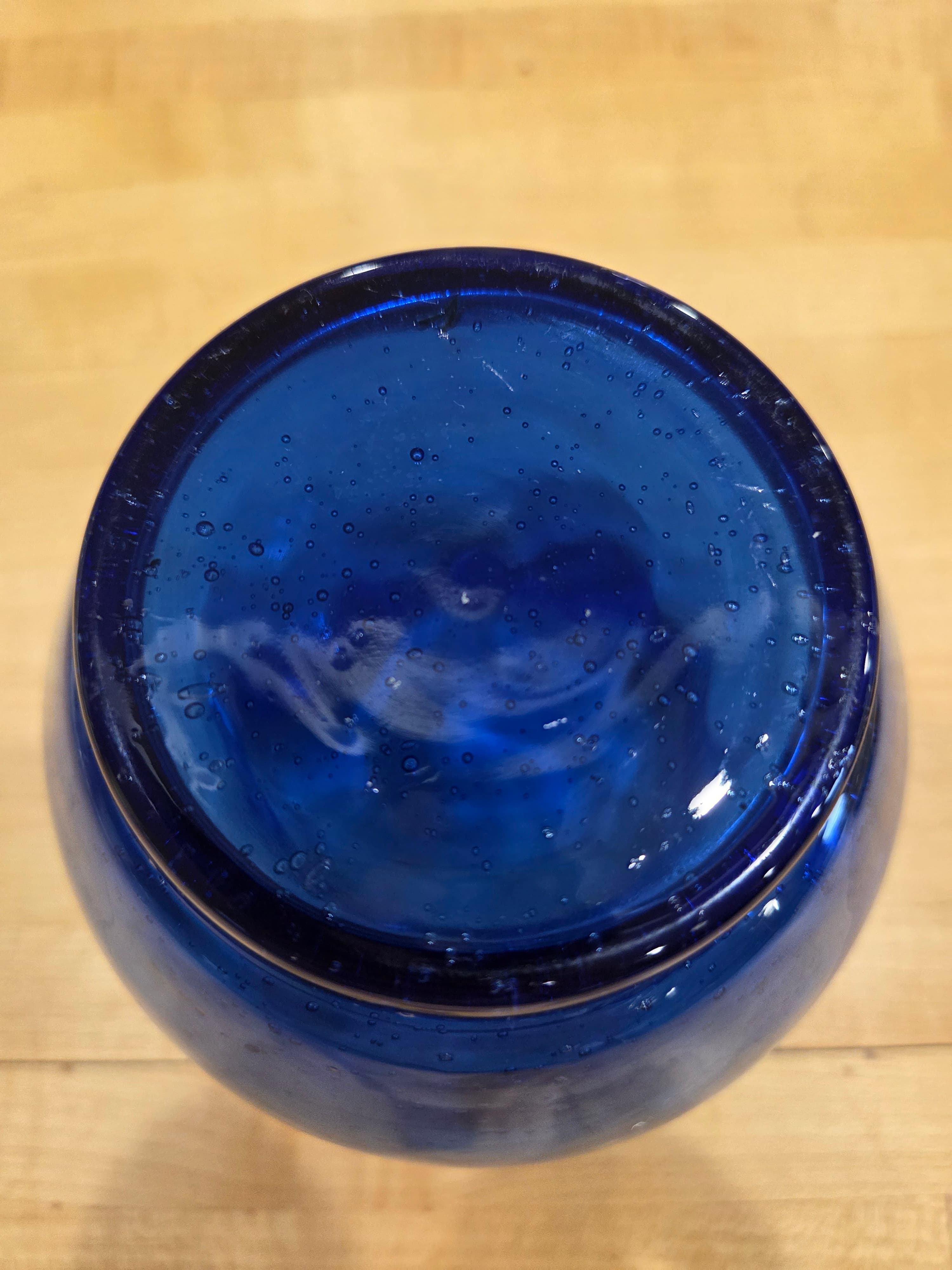 Vintage Pilgrim Glass Cobalt Blue Seeded Bubble Ruffled Rose Bowl Vase - Thumbnail 4