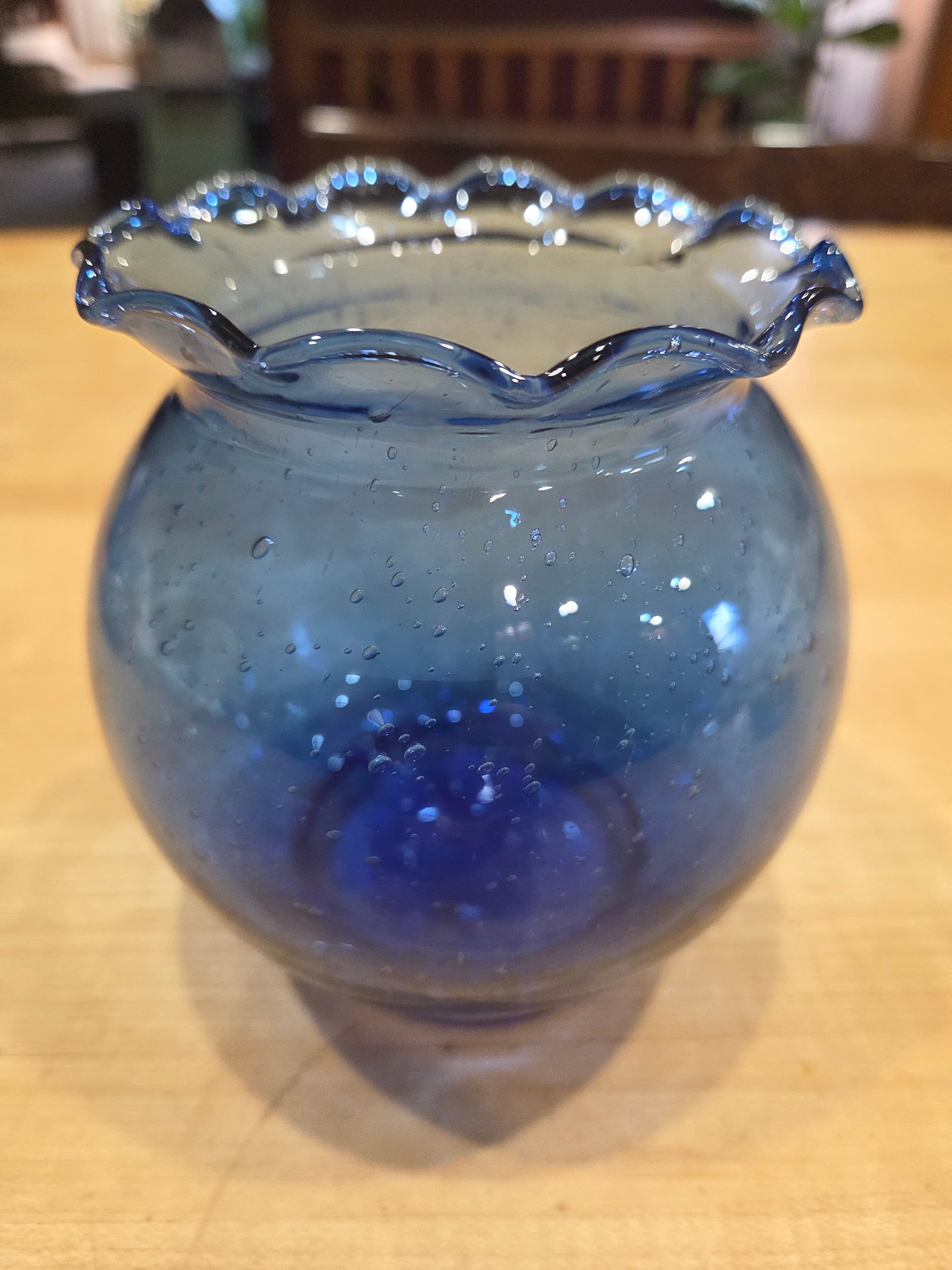 Vintage Pilgrim Glass Cobalt Blue Seeded Bubble Ruffled Rose Bowl Vase