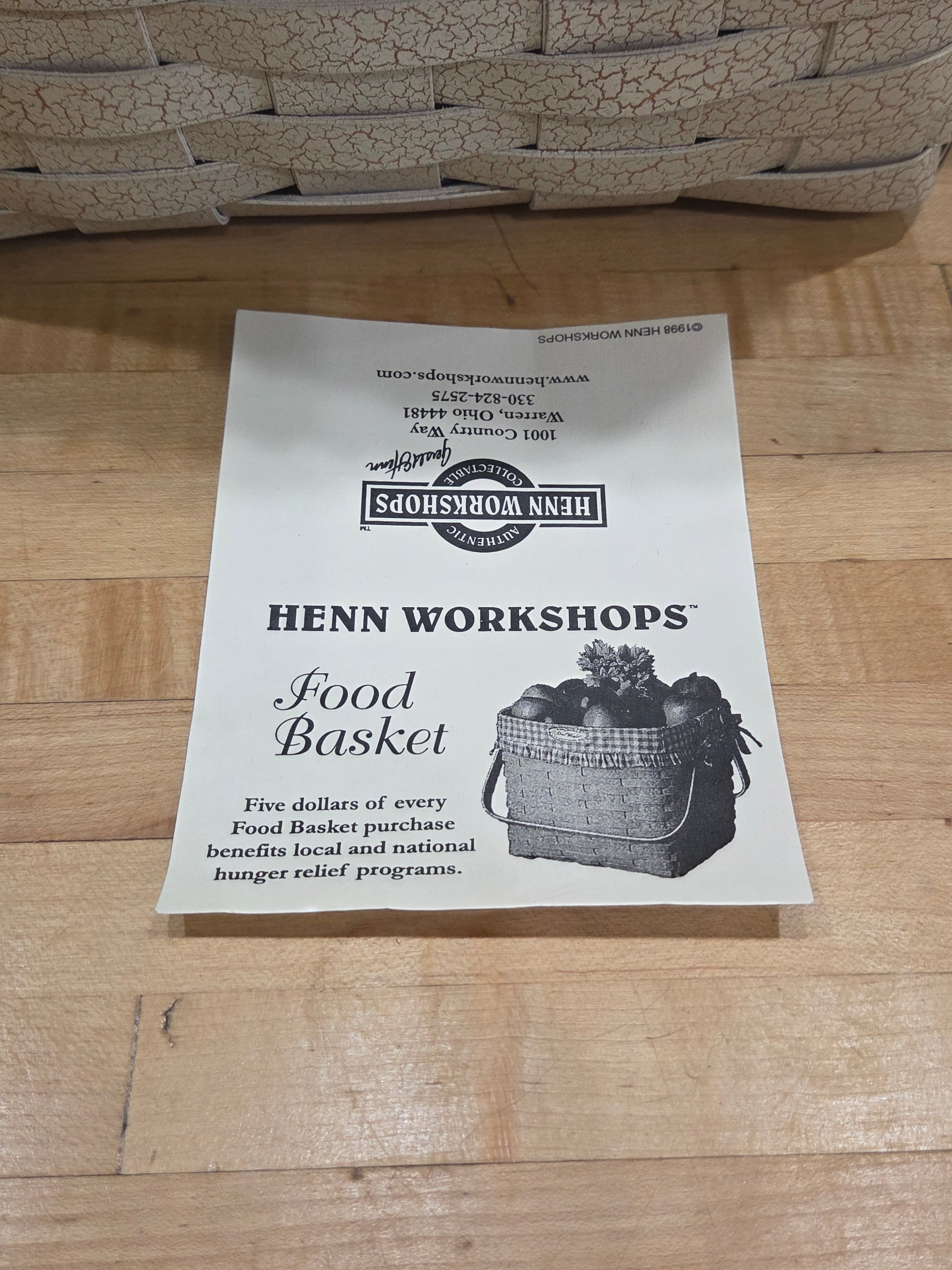 Henn Workshops Food Basket with Gingham Liner - Thumbnail 7