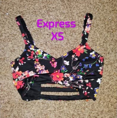 12 piece Bundle Lot of XS Clothes. - Thumbnail 7