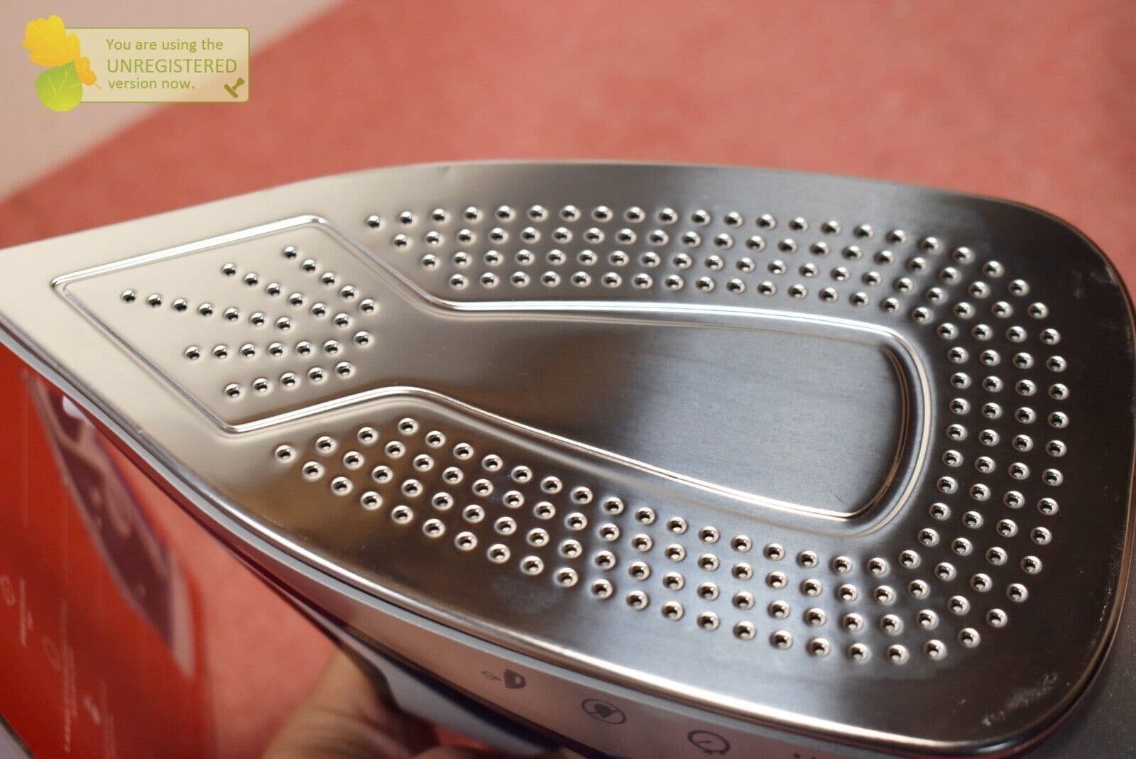 Sunbeam 1700W Steam Iron with Retractable Cord and Shot of Steam Feature - Thumbnail 5
