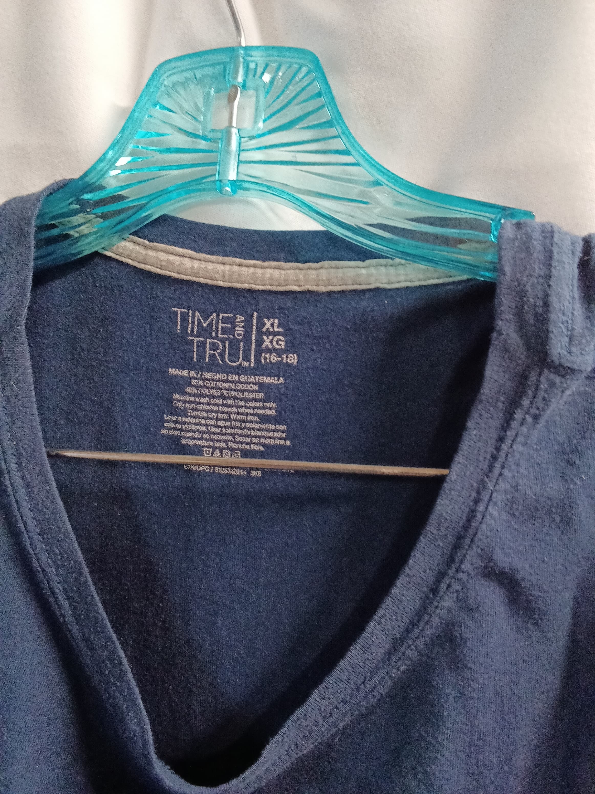 Time and Tru Women's XL Navy T-Shirt - Thumbnail 2