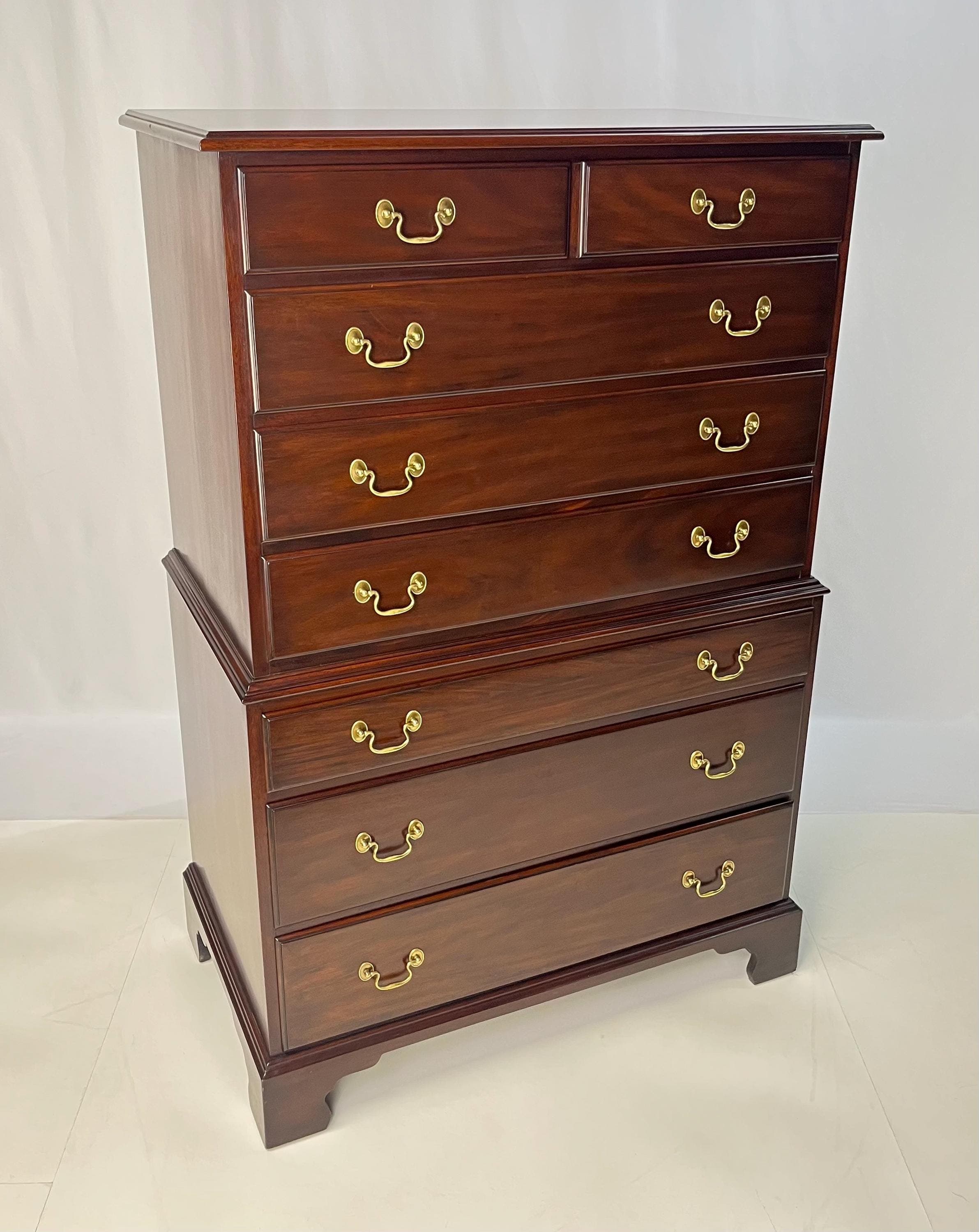 Vintage Henkel Harris Virginia Galleries Mahogany Chippendale Style Chest-on-Chest - Thumbnail 3