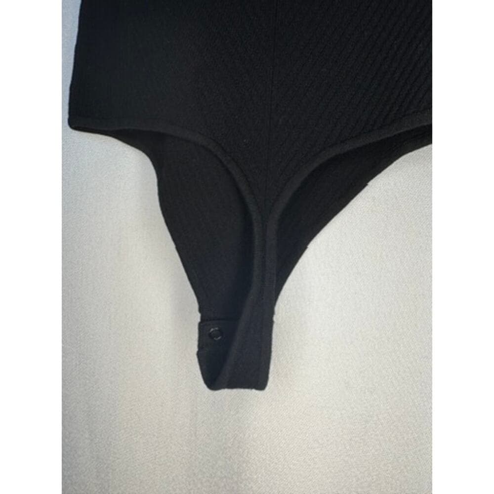 422. Babaton Aritzia Black Textured Sweetheart Neckline Bodysuit Size XS - Thumbnail 4