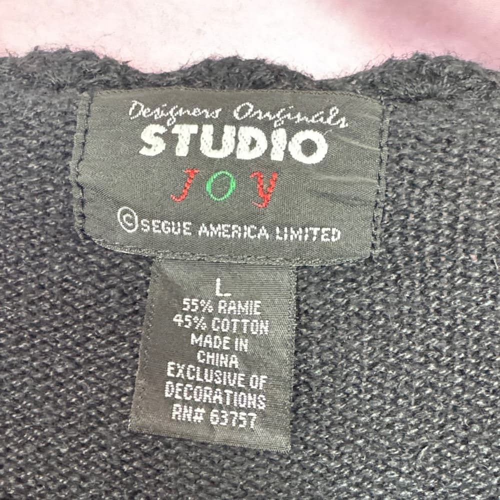 276. Designers Originals Studio Joy embroidered cardigan L