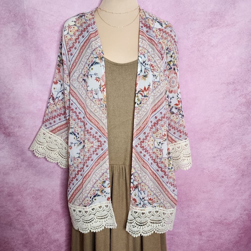 176. Rewind Kimono Small Boho Floral Print Crochet Trim Open Front - Thumbnail 6
