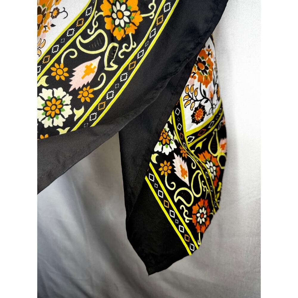 417. Gypsie Blu Floral Boho Caftan Poncho Cover Up One Size - Thumbnail 4