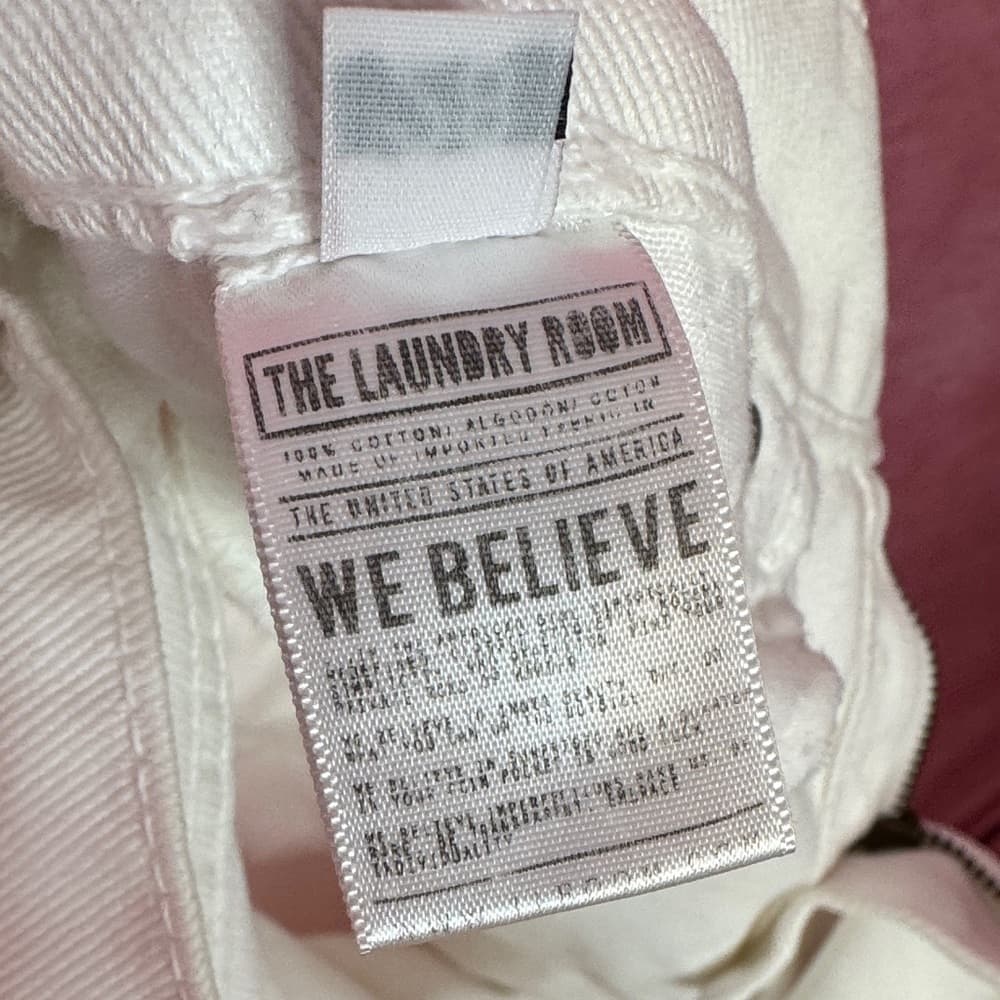 145. The Laundry Room California Distressed White Jeans Size 28 NWOT - Thumbnail 5
