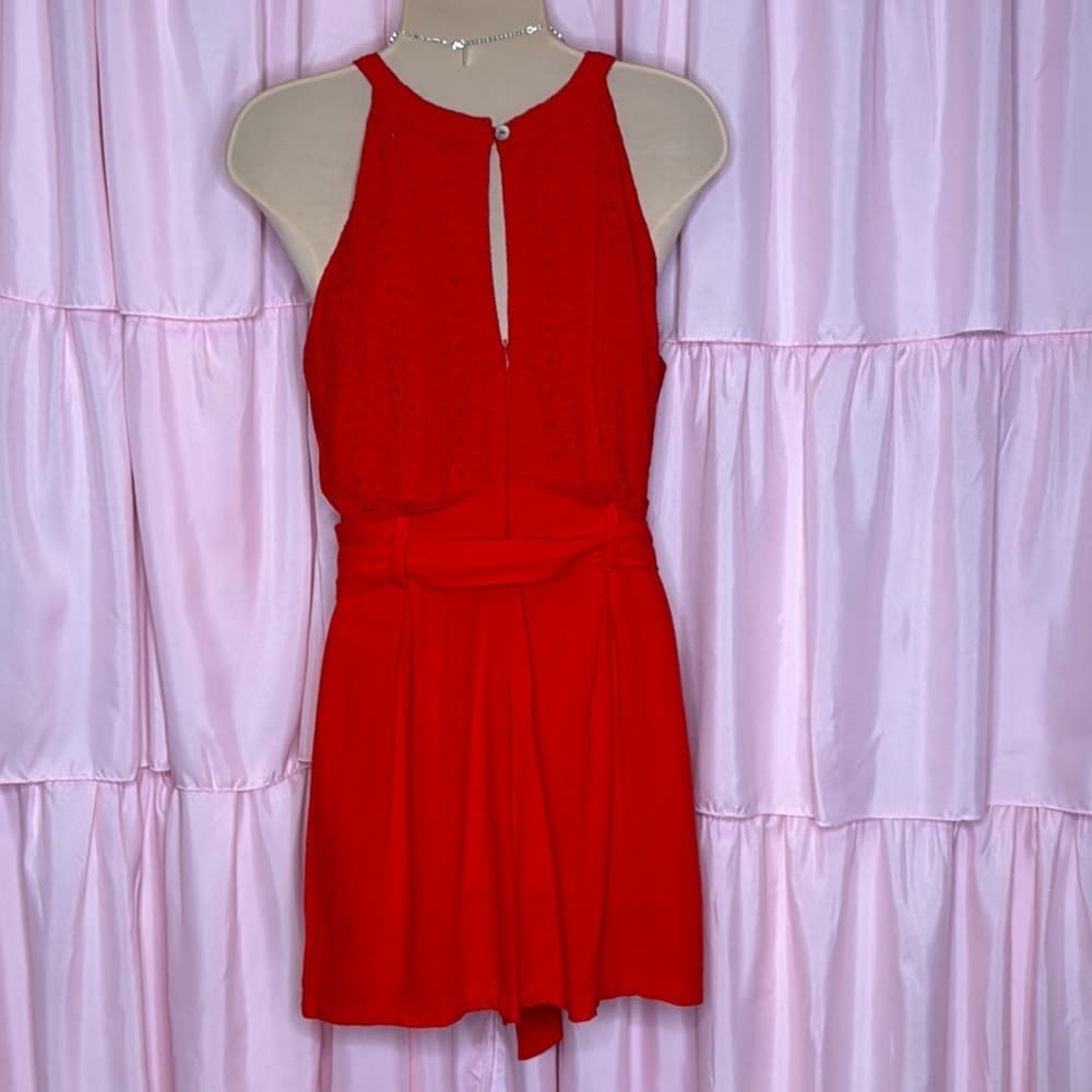 88. Miami Red Eyelet Belted Romper – Size Medium - Thumbnail 2