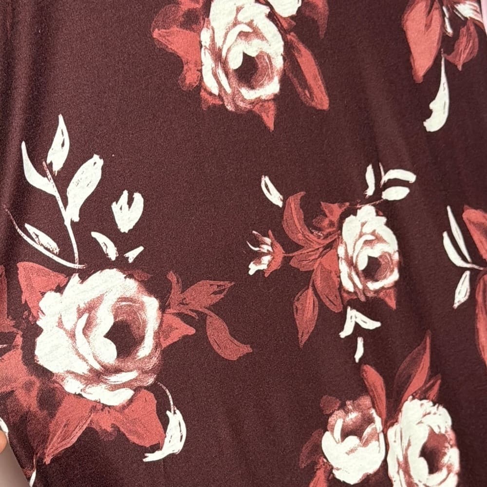 96. LuLaRoe Floral Maxi Dress S Burgundy Pink White Roses Stretchy Oversized Sm - Thumbnail 4