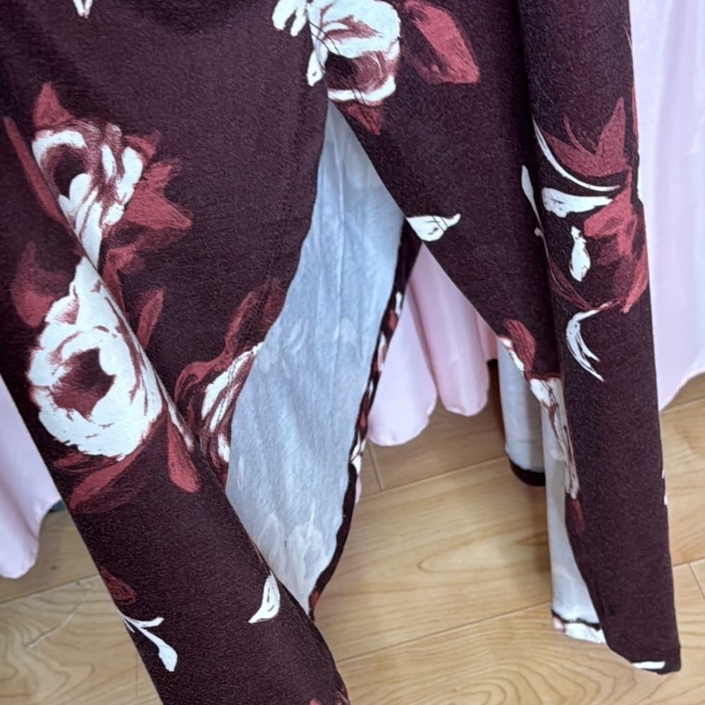 96. LuLaRoe Floral Maxi Dress S Burgundy Pink White Roses Stretchy Oversized Sm - Thumbnail 3