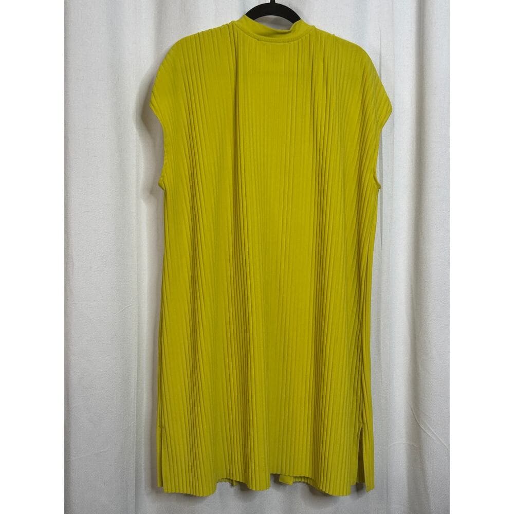 349. Lime Green Ribbed 3 Piece Set Top XL Vest L Pants L - Thumbnail 2