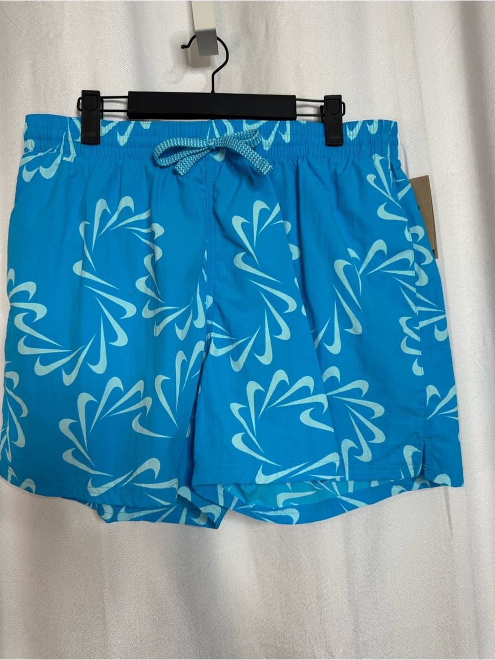 343. NWT Nike Swim Blue Logo Print Swim Trunks XL
