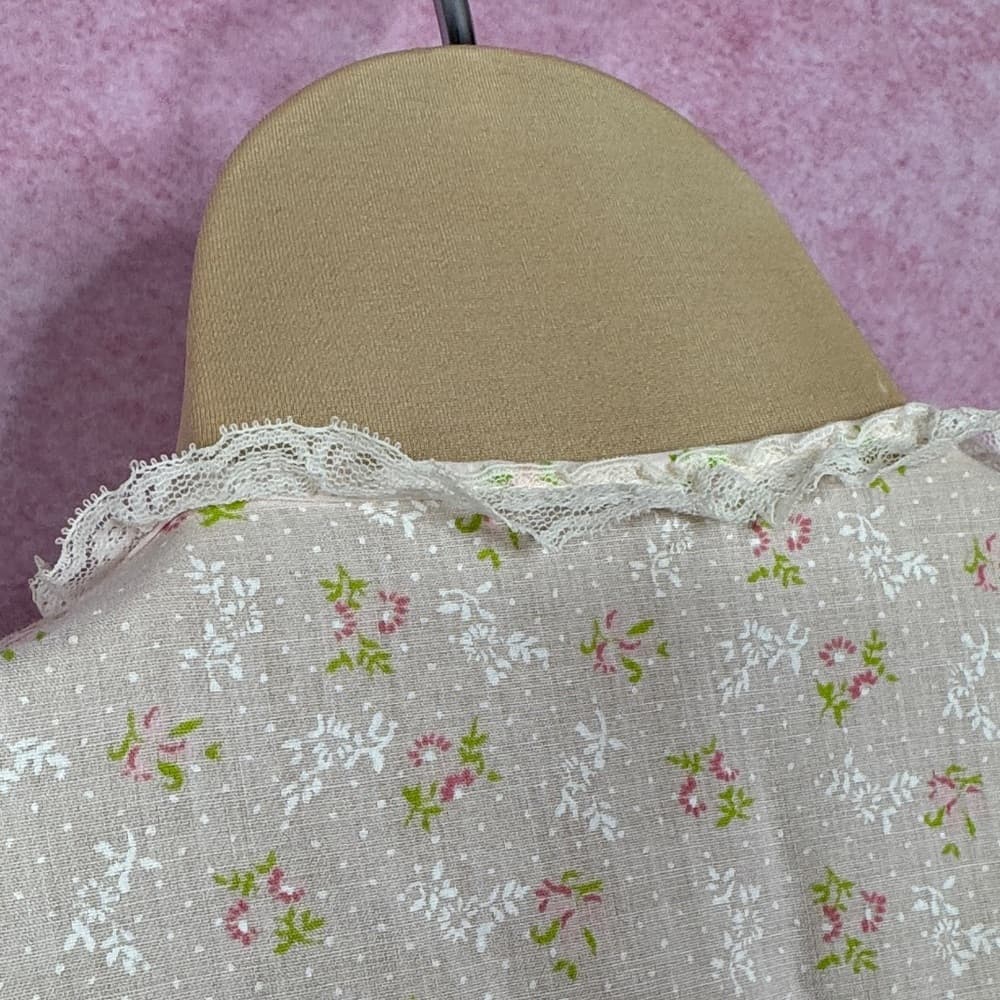 160. Vintage Floral Pajama Set Pink White Lace Trim Size M/L - Thumbnail 7