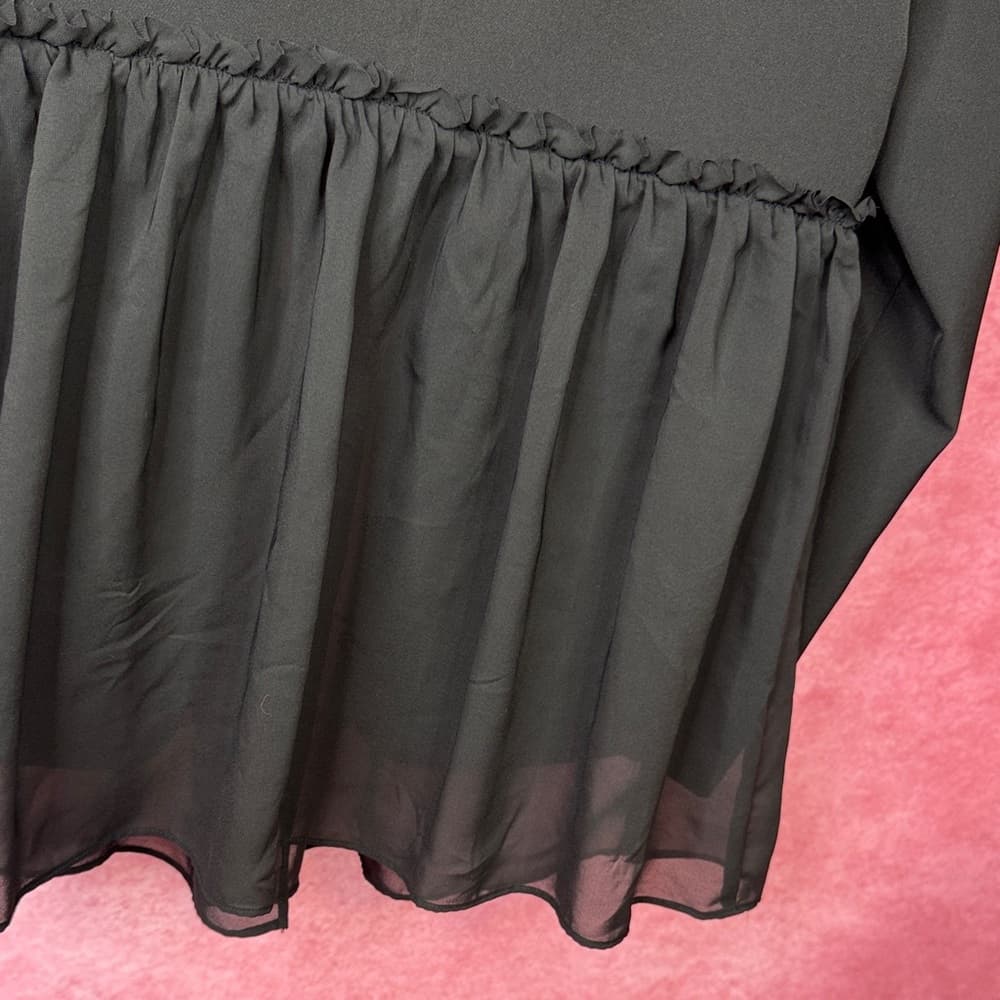155. Simply Vera Vera Wang Black Blazer with Chiffon Hem Size M - Thumbnail 4