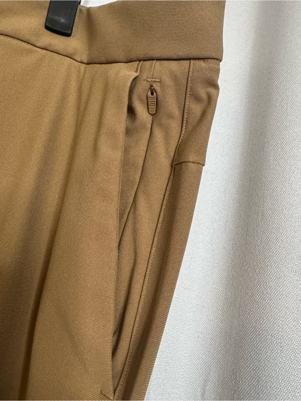 342. CRZ Yoga NWT Khaki Sand 40W 30L Stretch Golf Pants - Thumbnail 4