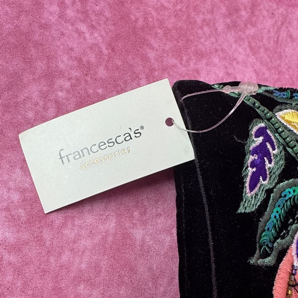 257. Francesca’s Embroidered Velvet Floral Clutch w/ Chain Strap