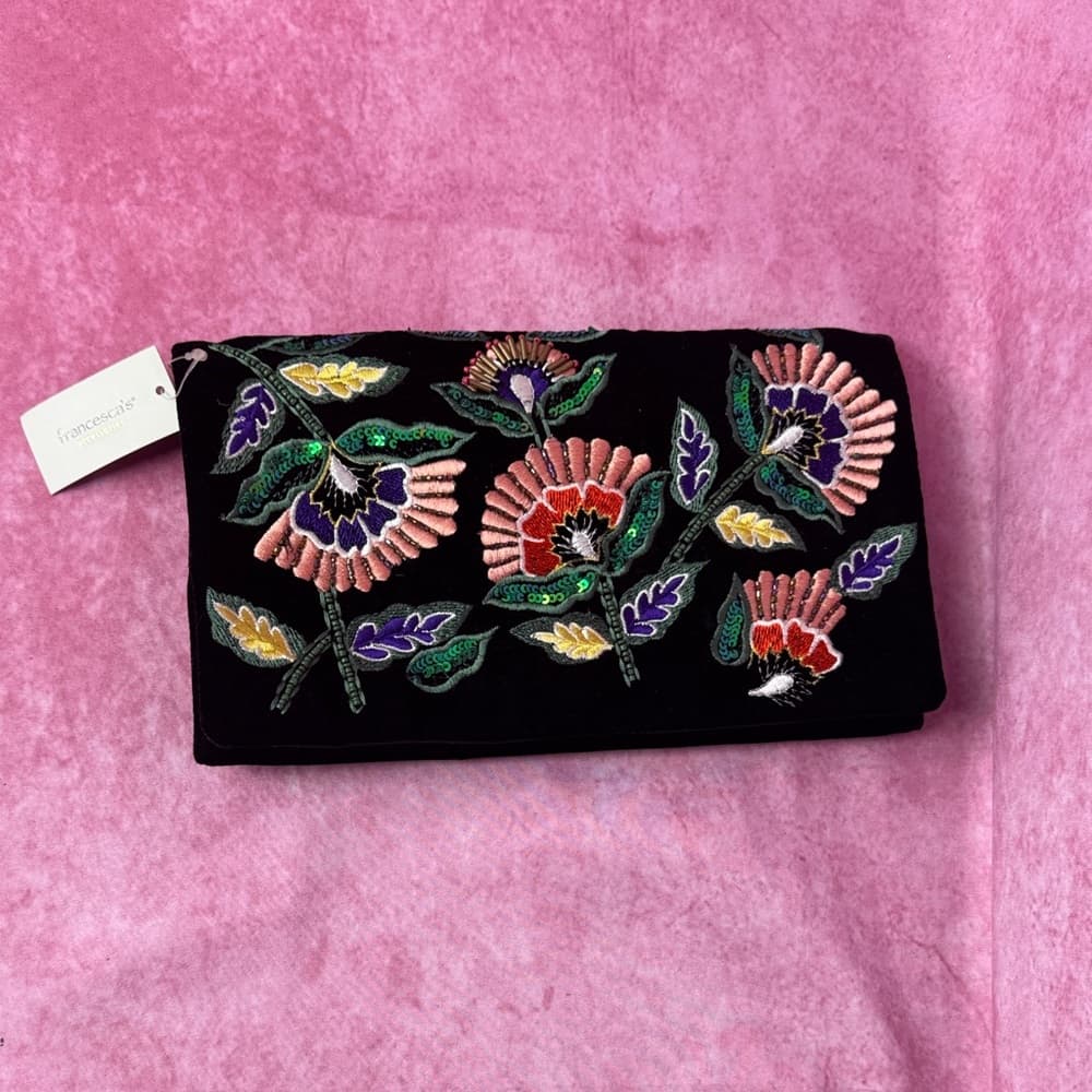 257. Francesca’s Embroidered Velvet Floral Clutch w/ Chain Strap - Thumbnail 2