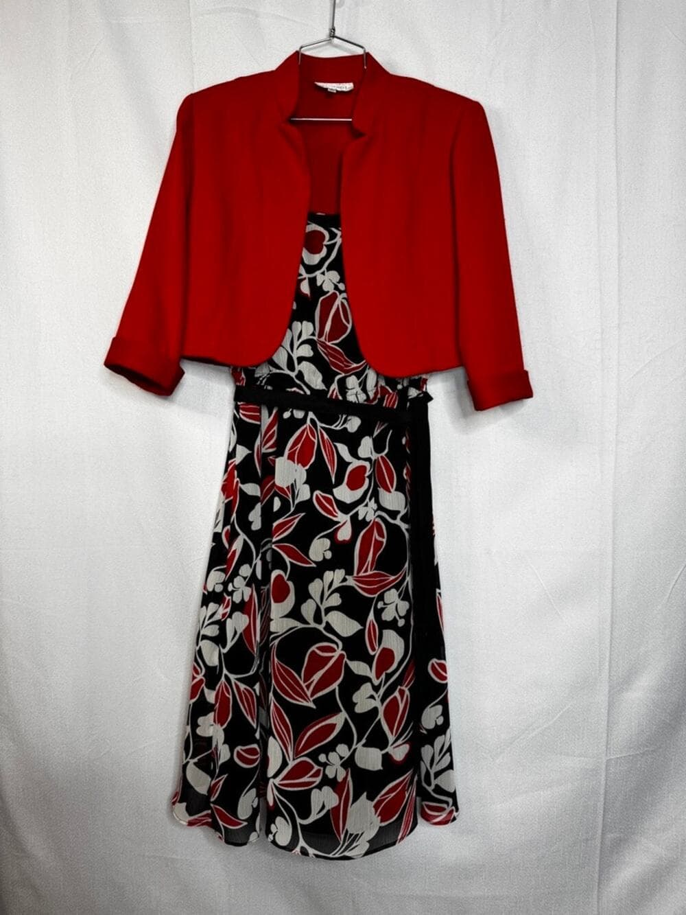 410. Studio I Floral Sleeveless Dress with Cropped Jacket Size 10 - Thumbnail 12