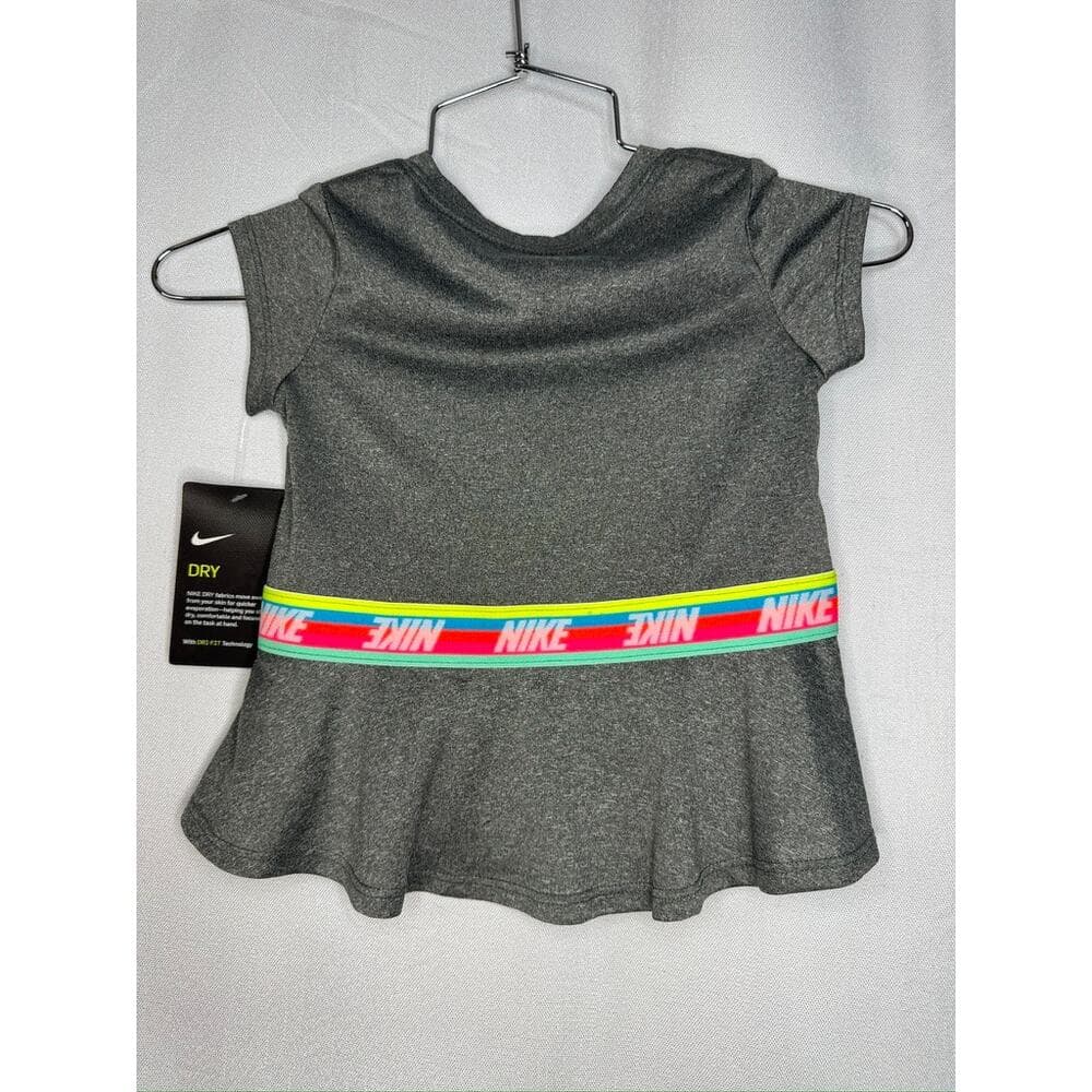 413. Nike Dri-FIT 2 Piece Shorts Set Gray Pink Girls Size 3-4Y NWT - Thumbnail 2
