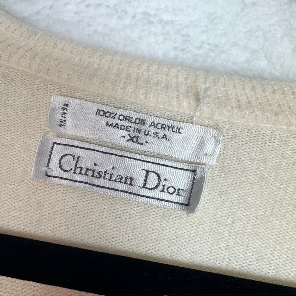 285. Christian Dior Vintage Cream V-Neck Knit Sweater XL - Thumbnail 2