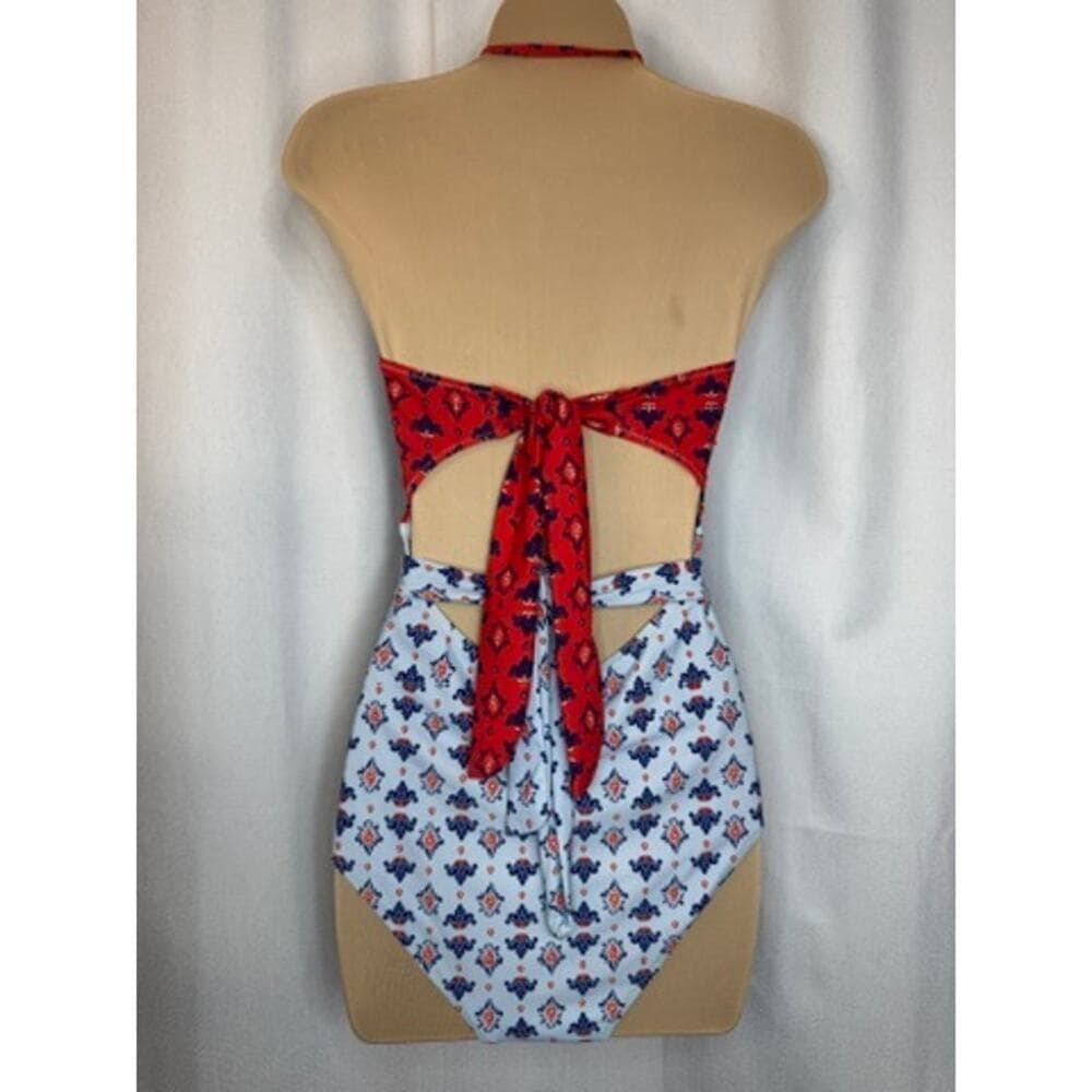 374. Cupshe Cutout One Piece Swimsuit Blue Red Geometric Print Size M - Thumbnail 2