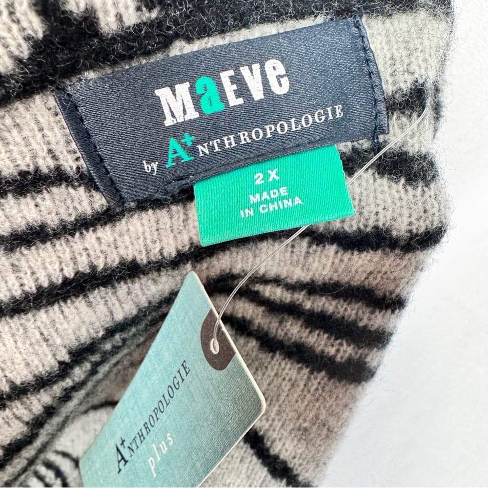 308. Maeve by Anthropologie Black White Abstract Wool Cardigan 2X Plus - Thumbnail 2