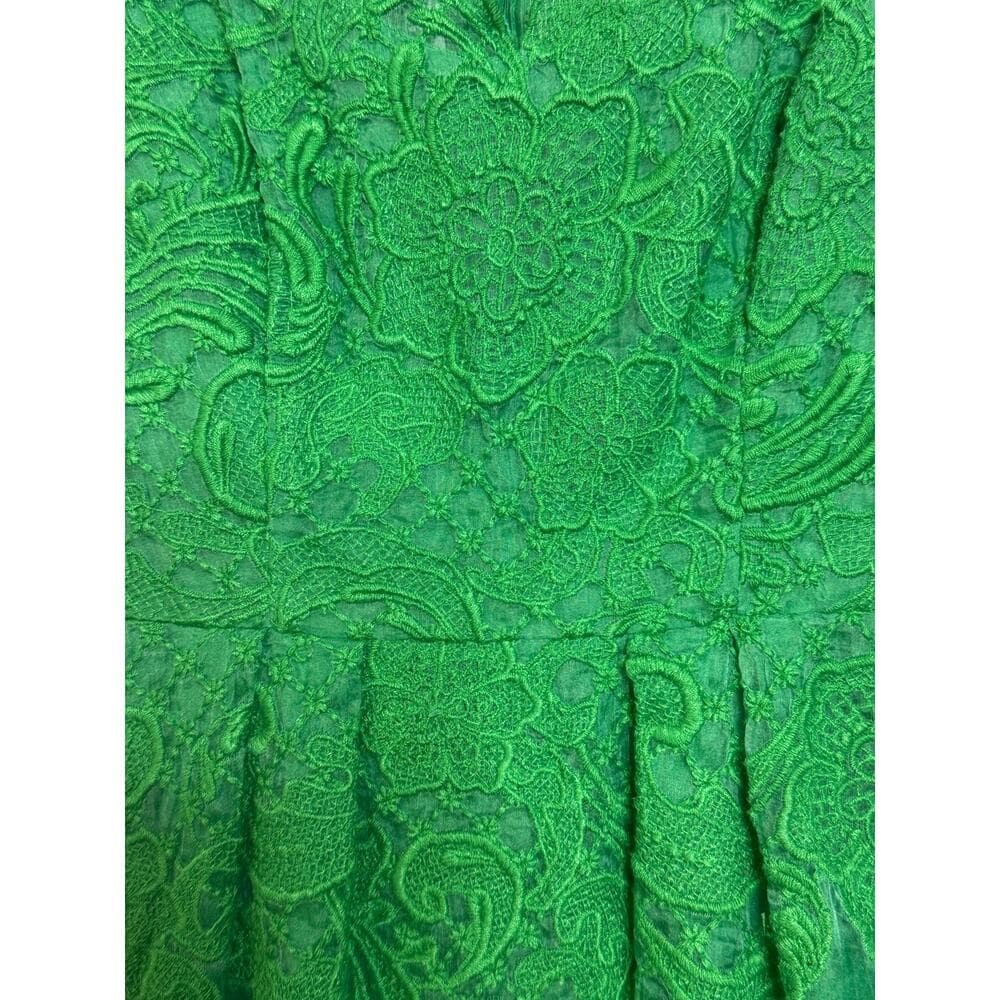 347. Anthropologie Baraschi Green Embroidered Lace Fit & Flare Dress Size 0 - Thumbnail 3