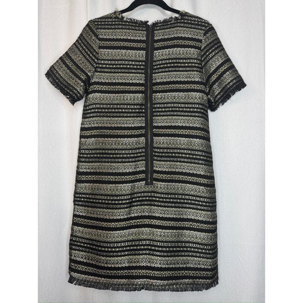 396. Darling Textured Fringe Pocket Shift Dress Black Cream