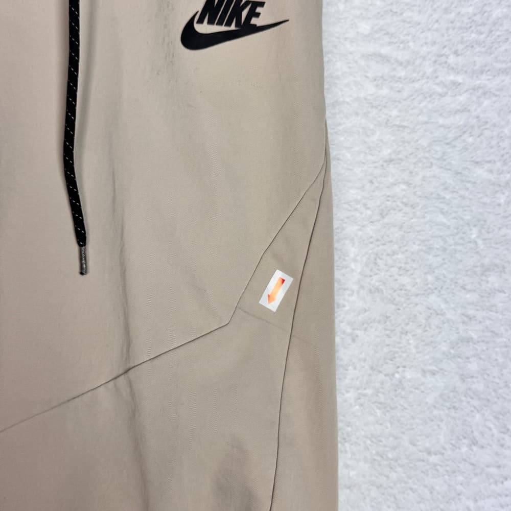 293. Nike Dri-Fit Utility Jogger Pants Beige Black Logo Size L - Thumbnail 13