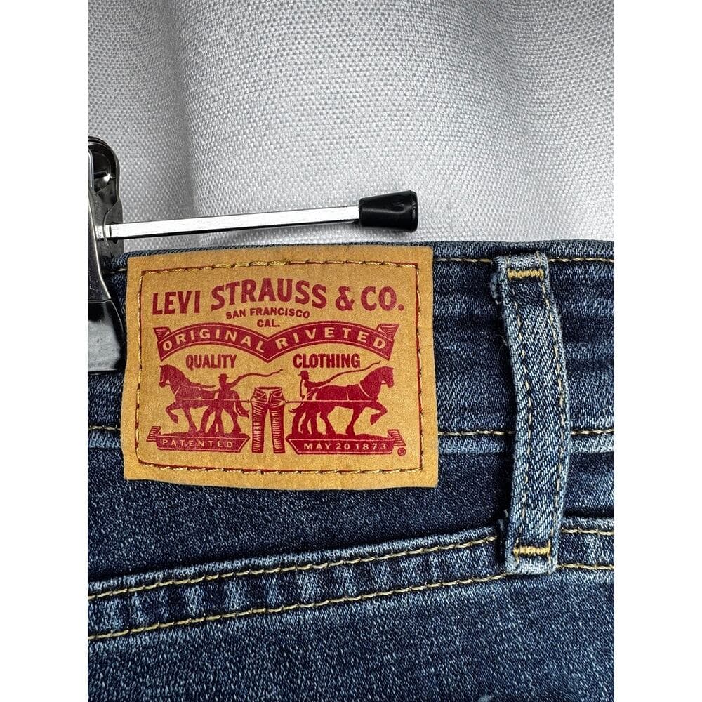 387. Levi's 711 Skinny Jeans Size 29 Dark Wash - Thumbnail 3