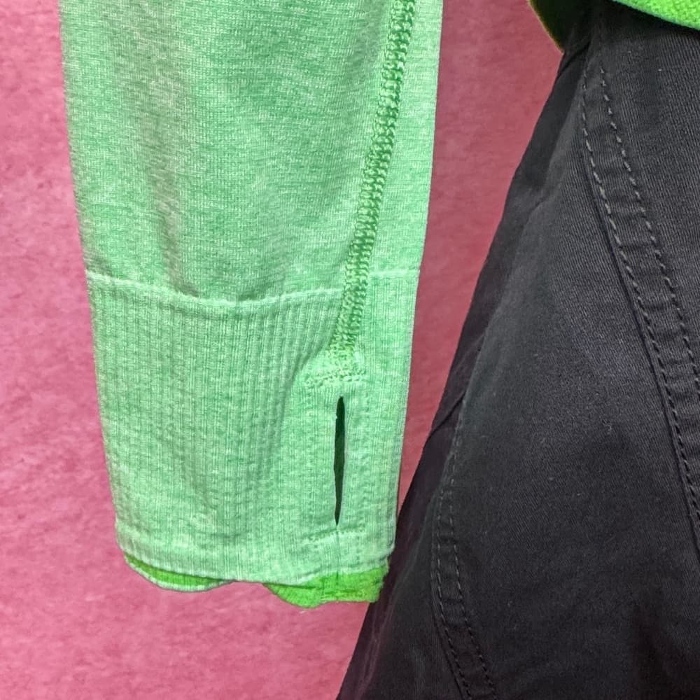 143. Athleta Green Long Sleeve Performance Top Women’s Small - Thumbnail 4