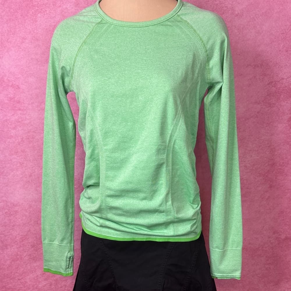 143. Athleta Green Long Sleeve Performance Top Women’s Small - Thumbnail 9
