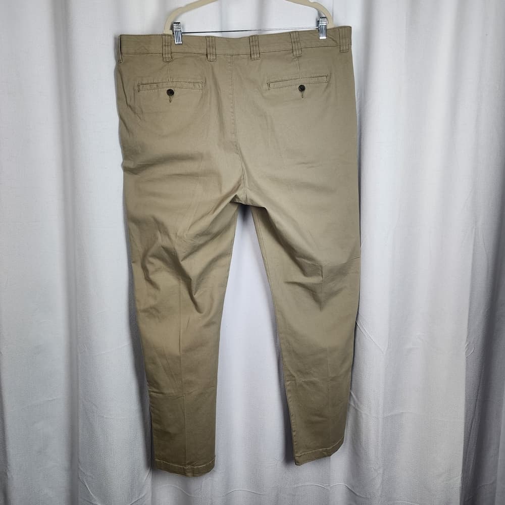 323. Amazon Essentials Men's Khaki Chinos - Thumbnail 2
