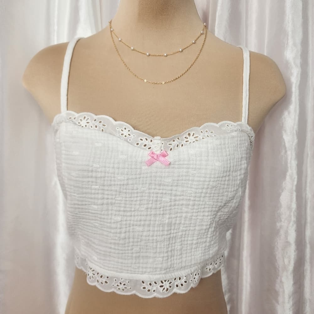 106. Forever 21, White Eyelet Bow Crop Top – Size Large - Thumbnail 6