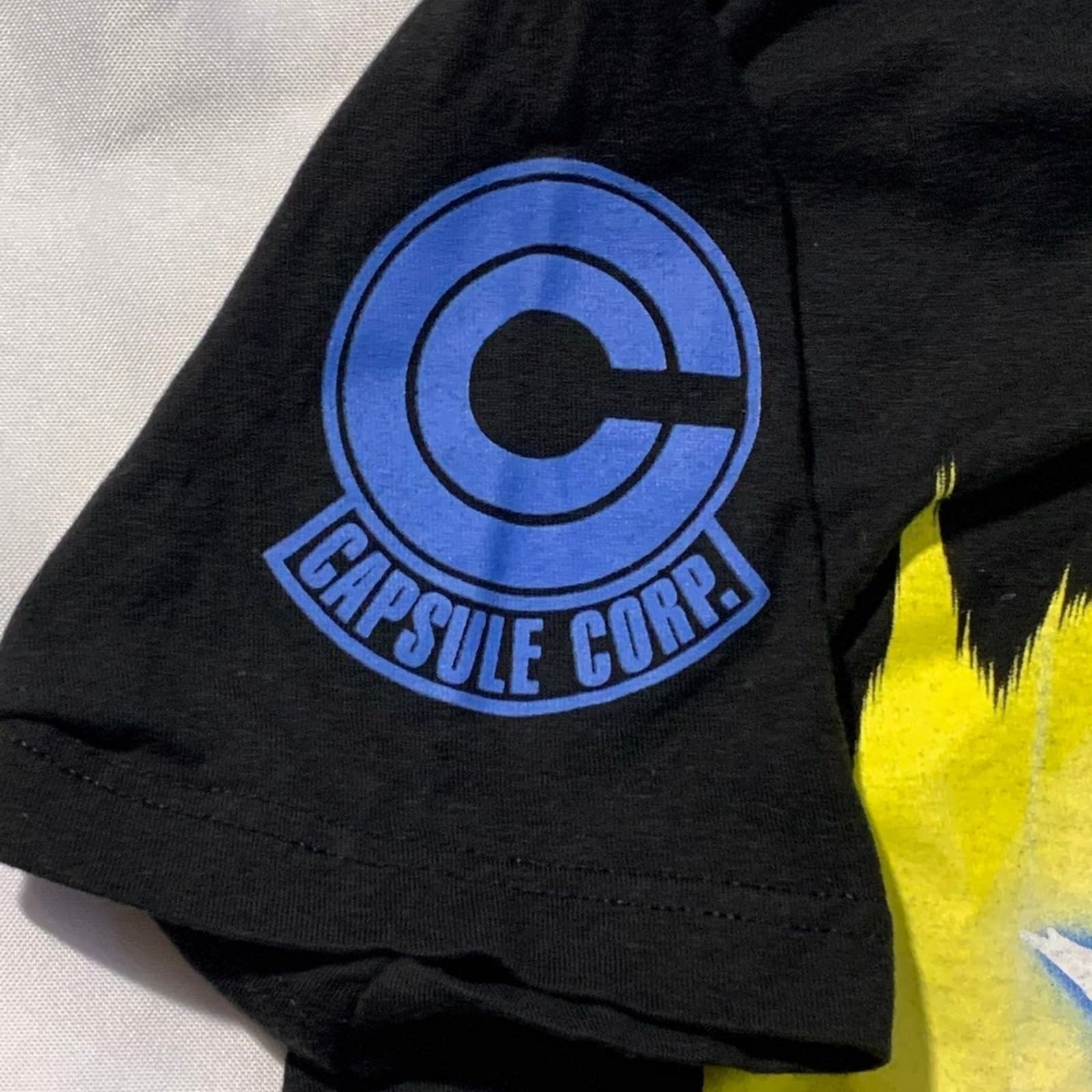 Majin Vegeta Dragon Ball Z Buu Saga Graphic Tshirt Capsule Corp Mens size small - Thumbnail 5