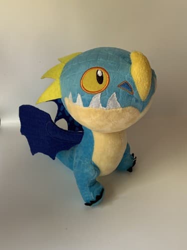 RARE How to Train Your Dragon Hidden World PLUSH STORMFLY Glow In The Dark