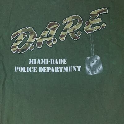 DARE Miami Dade Police Department Camo T-Shirt Men's Medium - Thumbnail 4