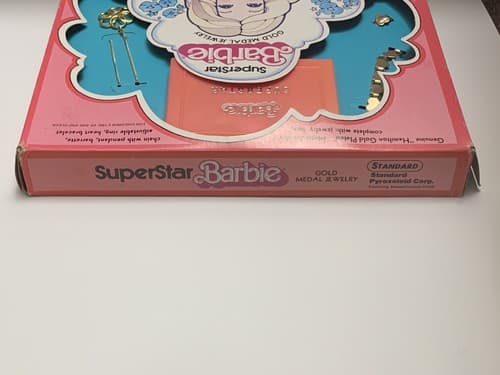 Vintage 1977 Barbie SuperStar Gold Medal Jewelry Set Rare - Thumbnail 6
