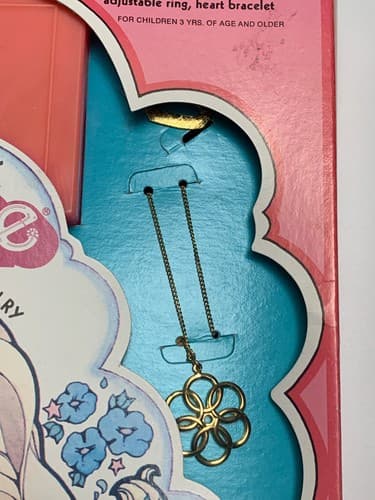 Vintage 1977 Barbie SuperStar Gold Medal Jewelry Set Rare - Thumbnail 5