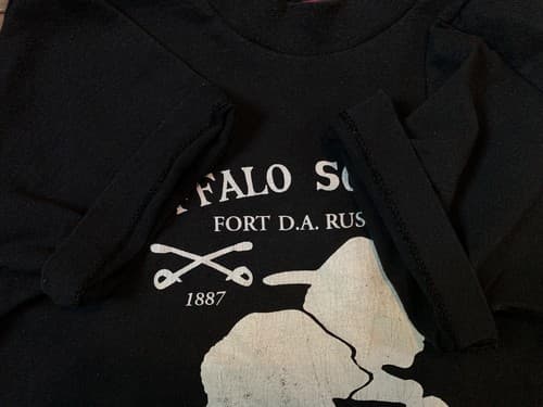 Vtg Buffalo Soldier Warren Air Force T-Shirt Adult USAF Wyoming Single Stitch - Thumbnail 3