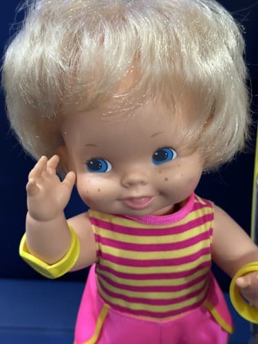 Vintage Doll Baby Skates 1982 Original Box 15" T Mattel Instructions - Thumbnail 3
