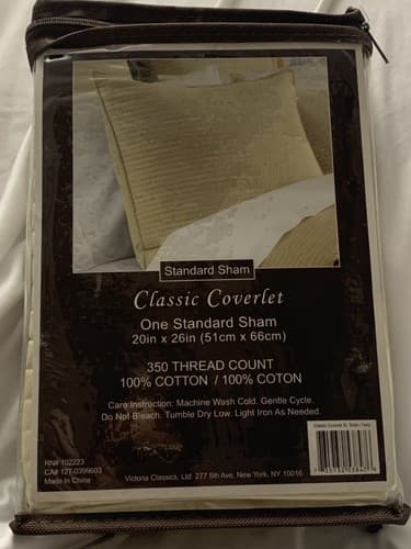 NWT Bed Bath & Beyond Classic Coverlet Two Standard Shams Beige Taupe 20" x 26" - Thumbnail 3