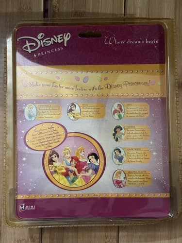 Disney Princess Easter Glamour Set NRFB Charm Bracelet Egg Hunt 2003 Vintage - Thumbnail 2