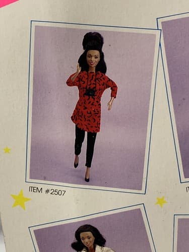 LJN Toys FloJo Florence Griffith Joyner 1989 2507 glamour collection Outfit - Thumbnail 4
