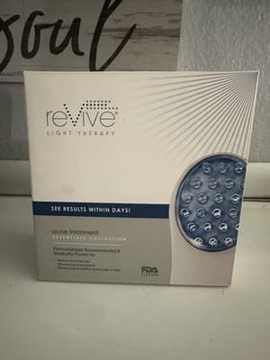 Revive LIGHT THERAPY Acne Treatment Skincare Device New In Open Box - Thumbnail 2