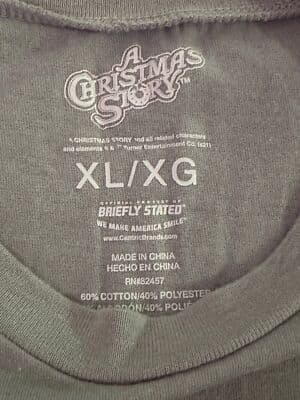 Adult XL Christmas Story T-Shirt He Looks Like A Pink Nightmare - Thumbnail 4